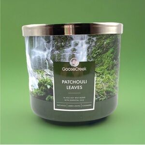 Goose Creek 3-Wick Candle- Patchouli Leaves (14.5 oz)